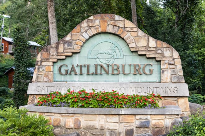 Gatlinburg gateway sign surrounded by greenery